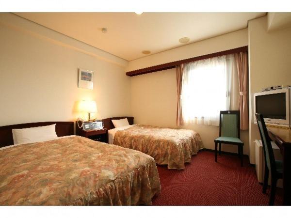 Hotel Seven Seven Takaoka Extérieur photo